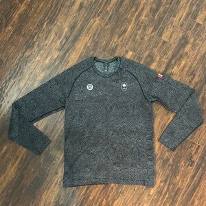 LULULEMON Team Canada Metal Vent Tech Long Sleeve Shirt Medium